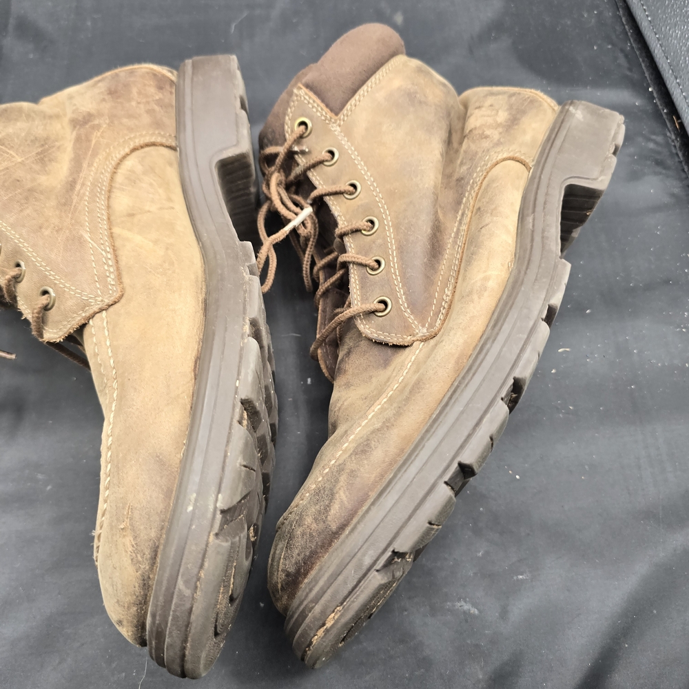 Ugg Men's Tan Leather Boots